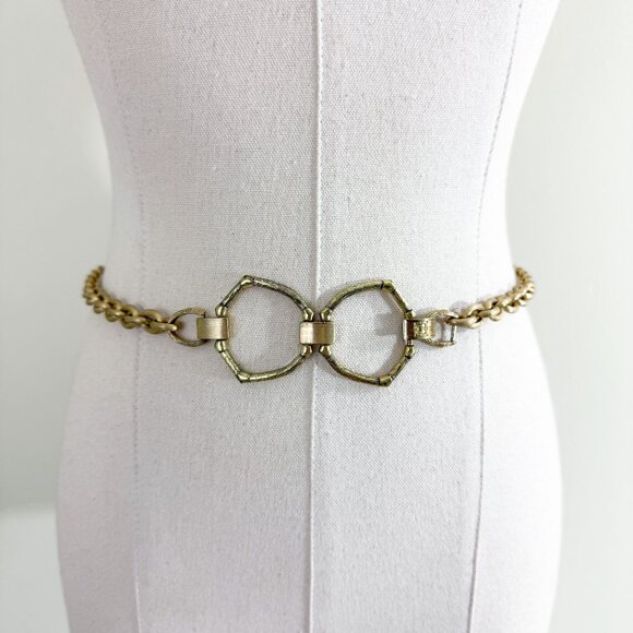 Vintage Gold Metal Chain Belt Women's Size Small/Medium EUC Clasp Closure - Picture 4 of 4